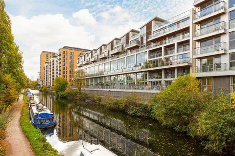 Palmers Road, London E2