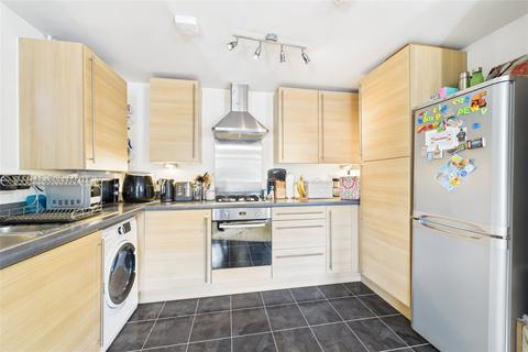 2 bedroom apartment for sale, Tabby Drive, Three Mile Cross, Reading, Berkshire, RG7