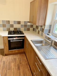 1 bedroom end of terrace house to rent, Frances Street, Brighouse, HD6 2DU
