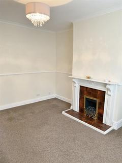 1 bedroom end of terrace house to rent, Frances Street, Brighouse, HD6 2DU