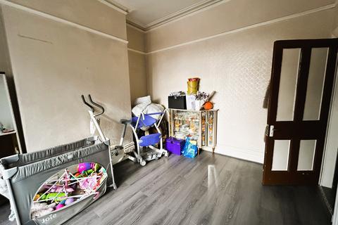 3 bedroom terraced house for sale, Antrobus Road, Birmingham B21