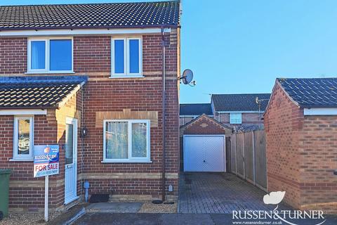 3 bedroom semi-detached house for sale, Woodbridge Way, King's Lynn PE30