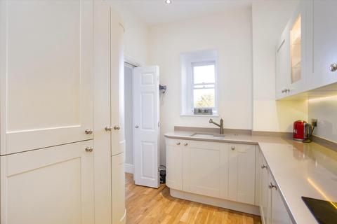 2 bedroom flat for sale, Montpellier Drive, Cheltenham, Gloucestershire, GL50