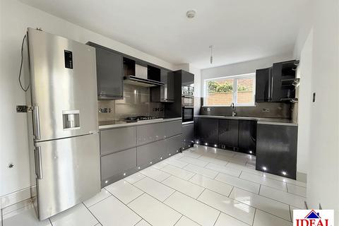 undefined, Graham Road, Kirk Sandall, Doncaster