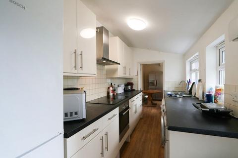 8 bedroom terraced house to rent, Hampton Road, Bristol, BS6