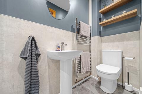 10 Cameronian Place, Springholm, Castle Douglas, DG7 3LN