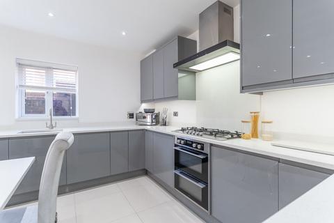 4 bedroom detached house for sale, Acorn Close, Rogerstone, NP10