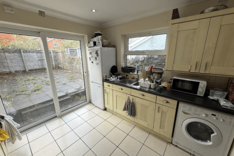 7 bedroom terraced house to rent, Mackintosh Place