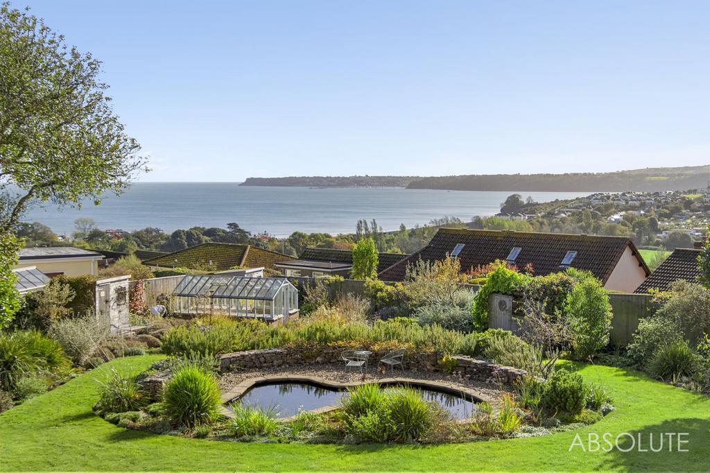 Garden and sea view