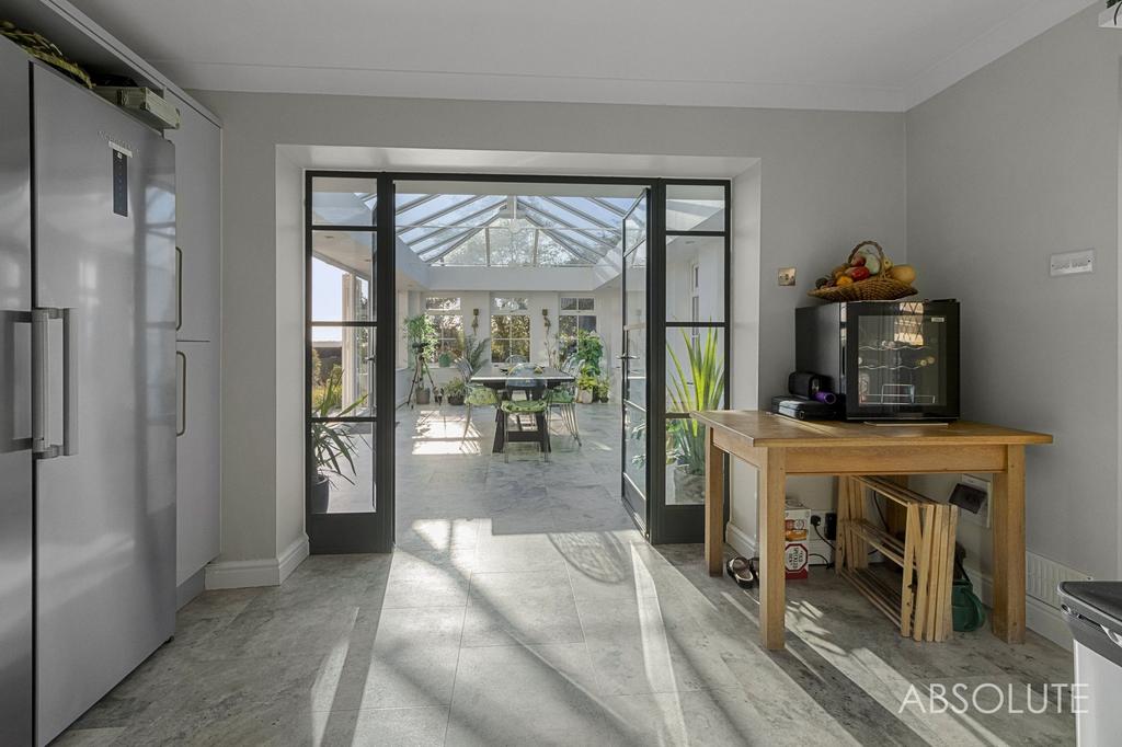 Breakfast room
