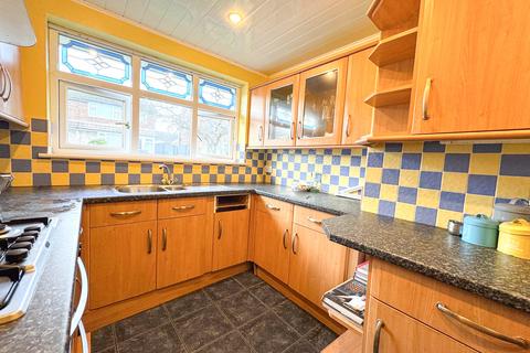 3 bedroom semi-detached bungalow for sale, Bembridge Road, Denton