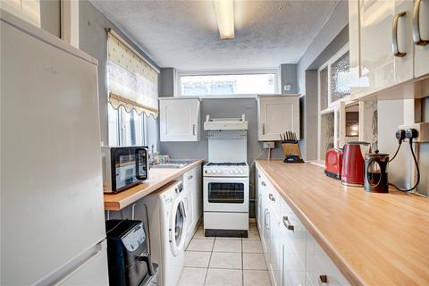2 bedroom terraced house for sale, Stanier Street, Town Centre, Swindon, SN1