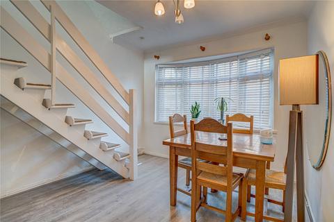 2 bedroom terraced house for sale, Stanier Street, Town Centre, Swindon, SN1