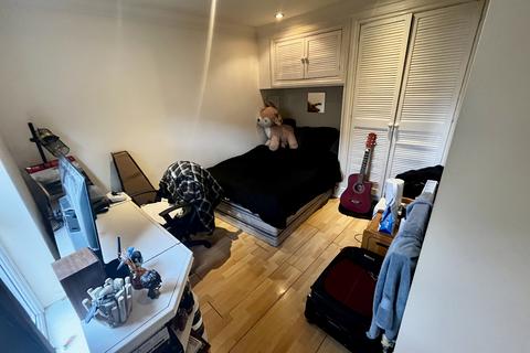 7 bedroom end of terrace house to rent, May Street