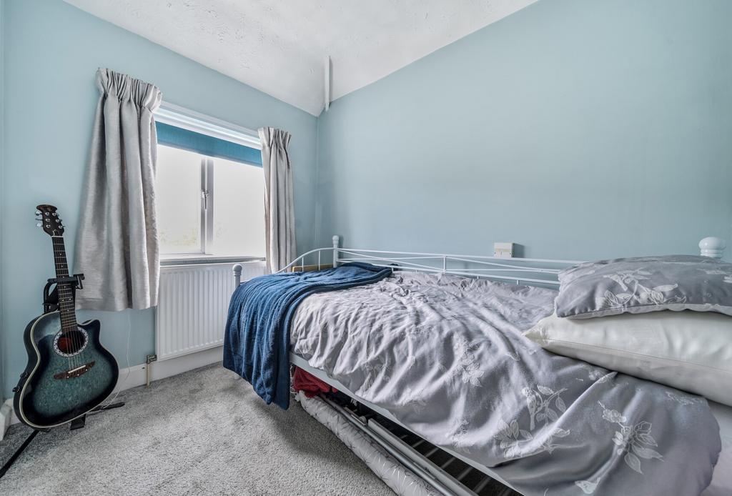 1357549-4-68e91d2...