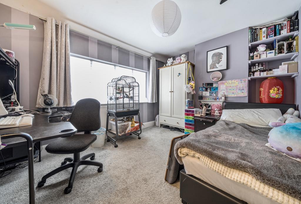 1357549-5-68e91e3...