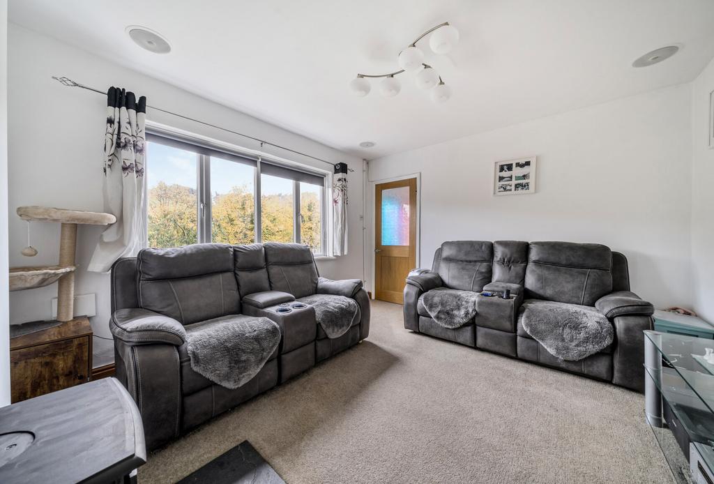 1357549-11-68e920...