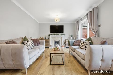 4 bedroom detached house for sale, Camomile Road, Rush Green, RM7
