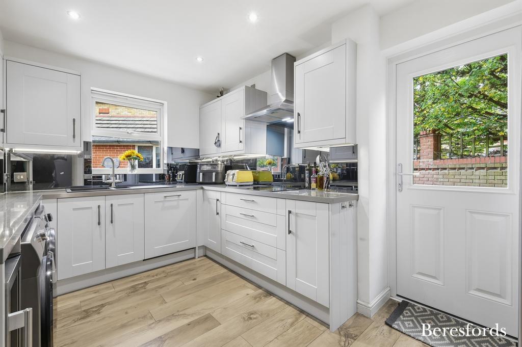 Picture No. 03