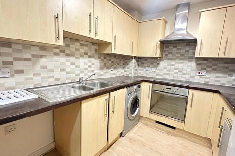 2 bedroom flat to rent, Holly Street, Luton, Bedfordshire, LU1