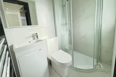 1 bedroom in a house share to rent, Norfolk Road, Reading, Berkshire, RG30