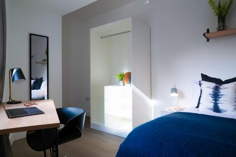 1 bedroom in a house share to rent, Claremont Road, Manchester M14