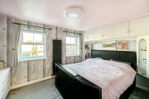 11 Ascott Close, Hull, HU4 6EQ