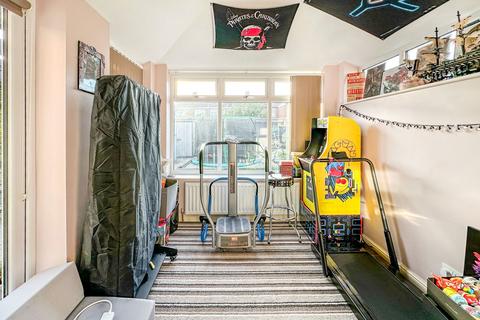 11 Ascott Close, Hull, HU4 6EQ