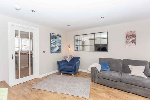 3 bedroom end of terrace house for sale, 101 Milligan Drive, Edinburgh EH16 4XD