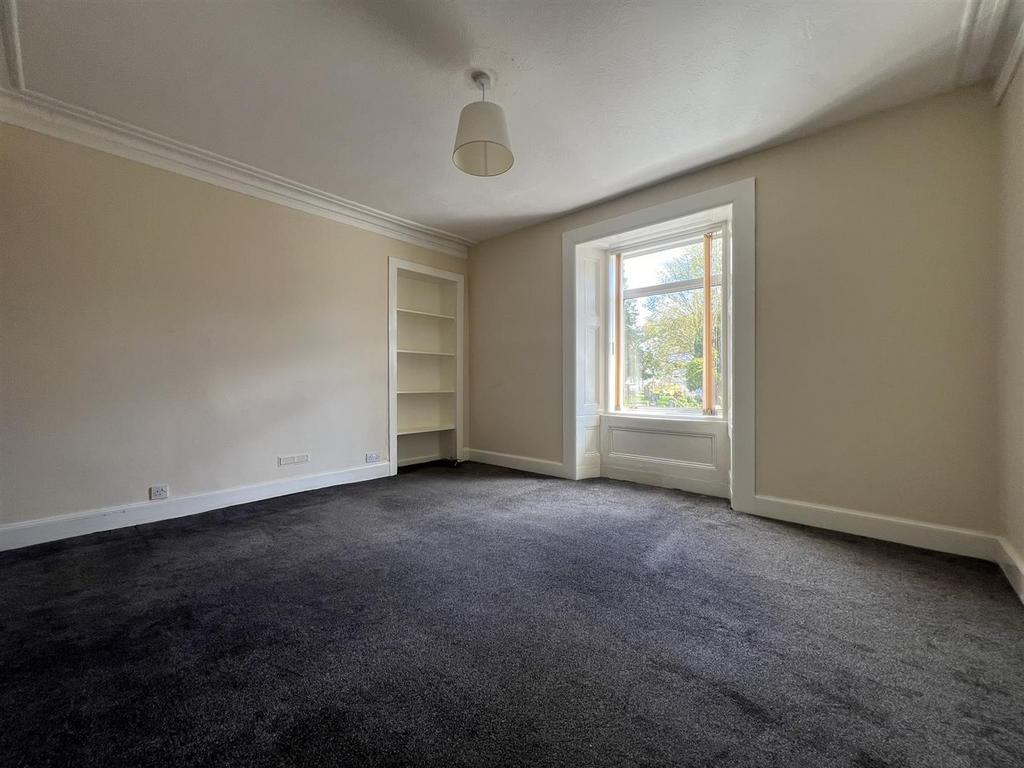 Lounge/Bedroom