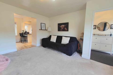 3 bedroom end of terrace house for sale, Langdale Crescent, Halifax HX2