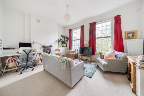 Trafalgar Avenue, London, SE15