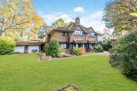 undefined, SOUTH WOKING