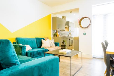 1 bedroom in a house share to rent, Driffield Street, Manchester M14