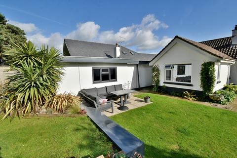 3 bedroom detached bungalow for sale, Linden Close, West Parley, Ferndown, BH22