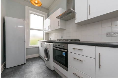 3 bedroom flat for sale, Springwell Avenue, London, NW10
