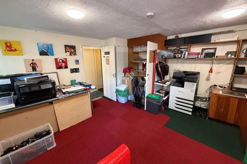 Terraced house for sale, Frolic Street, Newtown SY16
