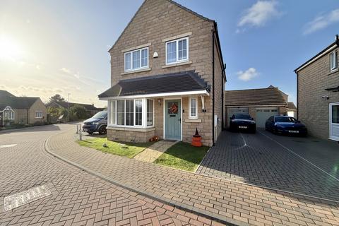 Merton Close, Kippax