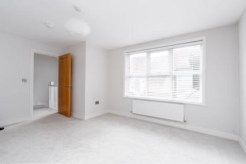 undefined, Bridge Street Row East, Chester CH1