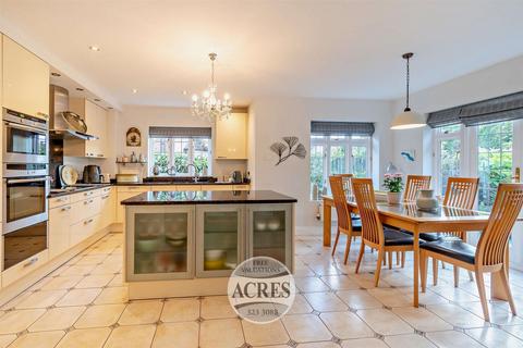 5 bedroom detached house for sale, Newick Avenue, Little Aston Park