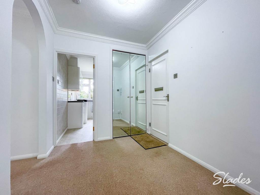 28 lindsay entrance