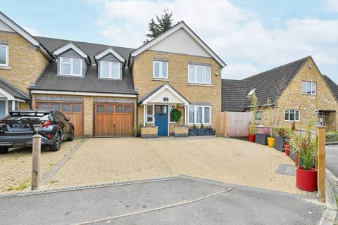 undefined, Robinsons Close, West Ealing, London, W13