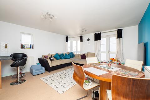 2 bedroom apartment for sale, Revere Way, Surrey KT19