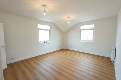 2 bedroom flat to rent, Lombard Street,  Abingdon,  OX14