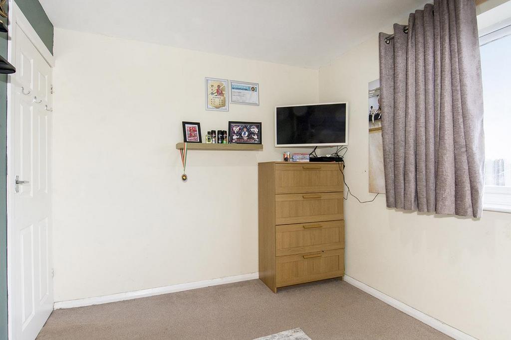 Bedroom Two Photo Two