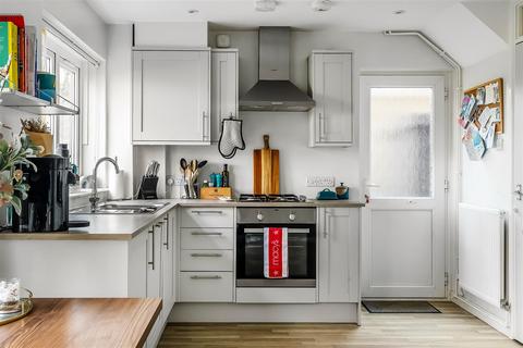 undefined, DALE VIEW, HEADLEY, KT18