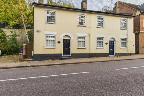 undefined, Park Street, Hitchin SG4