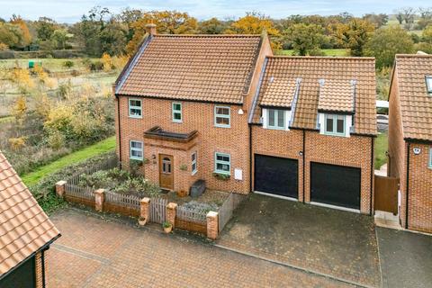 5 bedroom detached house for sale, Post Office Close, South Walsham