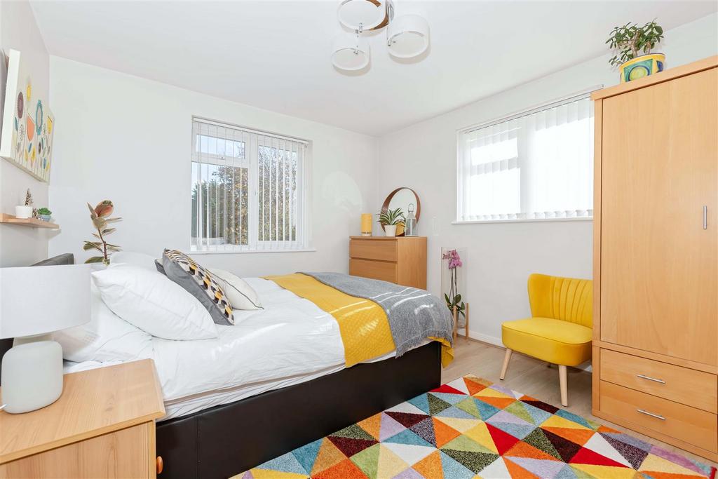 Meadway Court 6.jpg