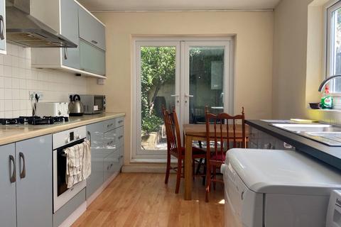 6 bedroom house to rent, Brading Road, Brighton BN2